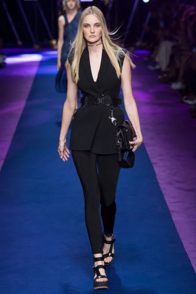 Look 6